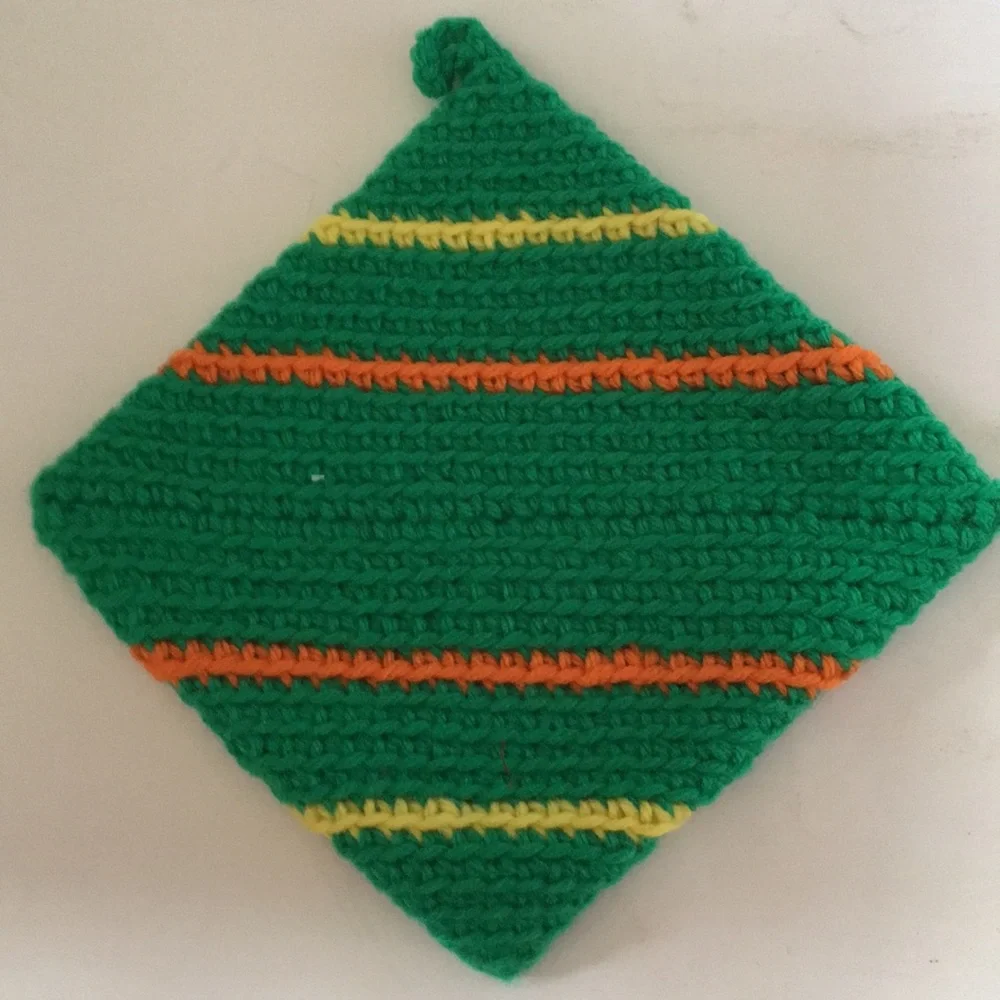 🐠 2 handcrafted potholders